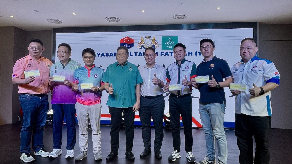 (已签发)柔:**版三头**柔苏丹后法蒂玛基金会 拨47.1万予新山古来83华团