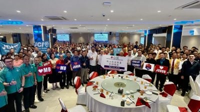 柔苏丹后法蒂玛基金会   拨47.1万予新山古来83华团