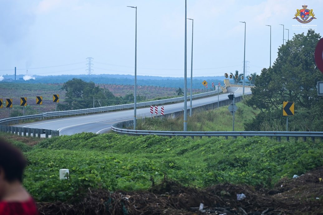 6方案提升安全 改善士年纳“夺命十字路口”