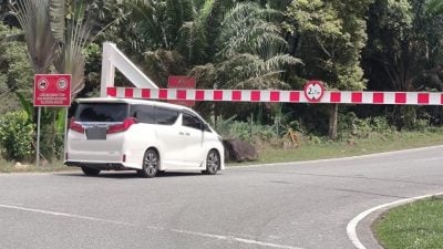 太子城往士乃机场捷径设限高杆   重型车受阻引民怨