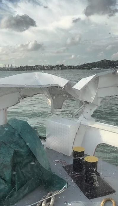 （已签发）柔：狮城二三事：峇淡至新渡轮与货轮相撞 172人安全抵岸