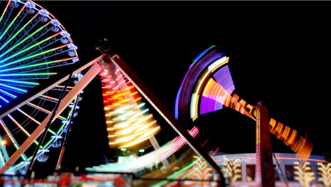 (已签发)柔:狮城二三事:无牌安装机动游戏设施 狮城企业判罚逾17万