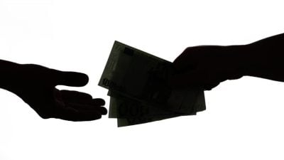 男子借筹款名义行骗逾33万 被判欺诈罪坐牢46个月