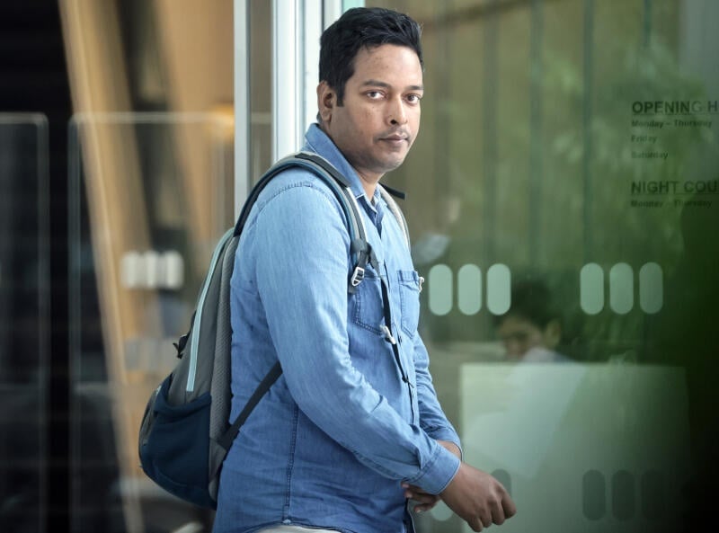 （已签发）柔：狮城二三事：疏忽驾驶碾死客工  叉车司机罚近2万