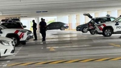 车内熟睡引民报警  男子被叫醒竟推警逃