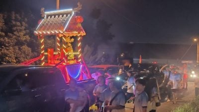 逾千人次参与游神盛会   亚逸文满大伯公庙热闹非凡