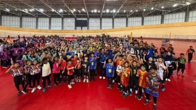 首届U11青少年排球锦标赛   吸引逾500球员竞技