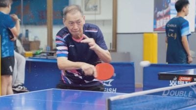 热爱兵乓不分年龄   81岁香港阿伯参加中国全运会