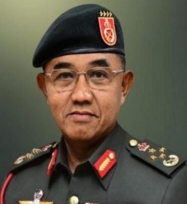 Embargo 到今晚12时 | 全国版/ 霹雳州苏丹诞辰册封238名有功臣民 陈堂杰杜依蔚榜上有名