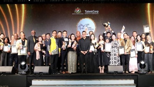 职场不仅追求亮眼成绩 更重于维护价值及幸福感