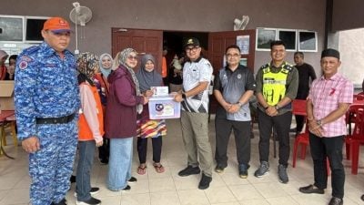 天气放晴    劳勿立卑灾民不减反增