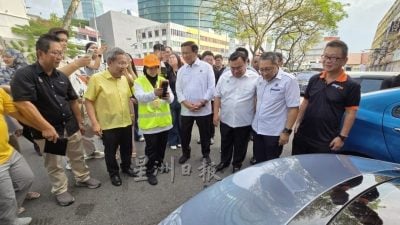 两个月适应期  古晋市智能泊车系统启动