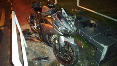 重型摩托失控翻覆  骑士伤重身亡