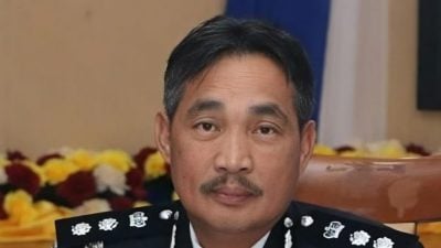 老千冒保险公司警方  电话诈骗妇女5.6万