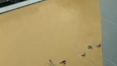 泰南大水灾|宋卡水灾断水断电  16名砂拉越人受困酒店3天