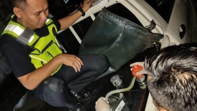 帛贸消局破获走私柴油 查获逾20万令吉物品