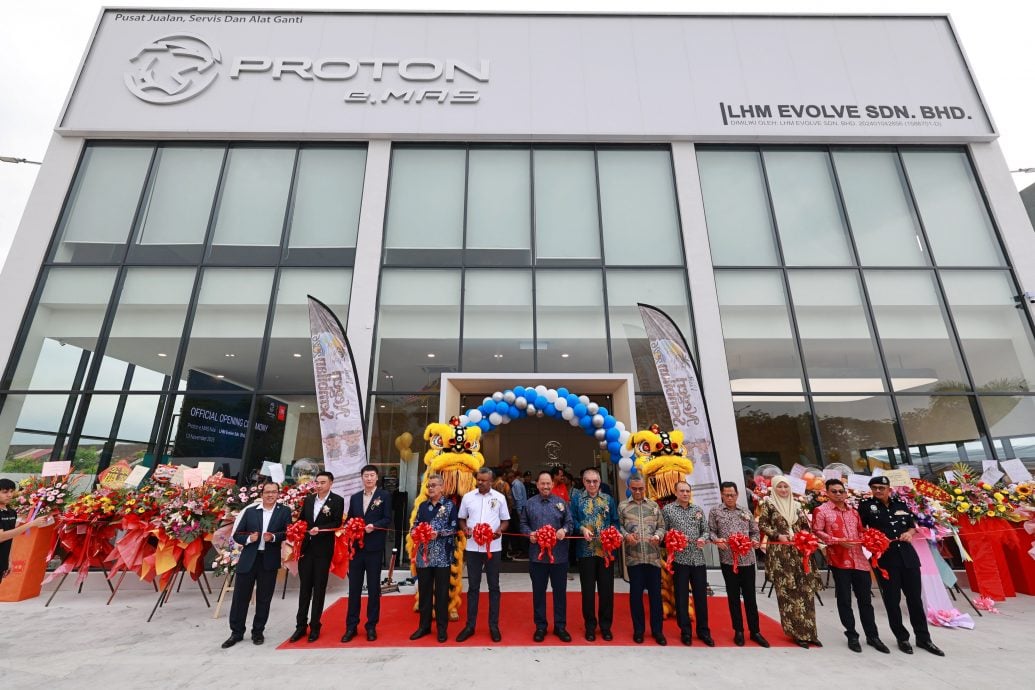 LHM Evolve公司赞助森旅游局宝腾e.MAS 7 作森旅游年官方用车