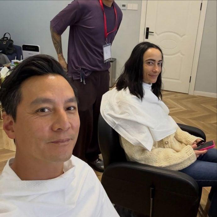 Lisa S.离奇变“女生男相” 网惊呼:戴假发的吴彦祖!