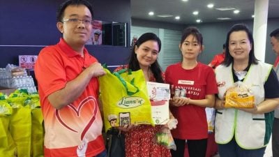 星洲日报 联星 同成发联办．连心捐血日反应好