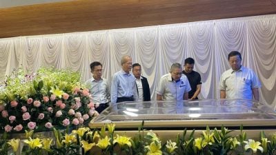 丹斯里张晓卿逝世|黄鸿圣黄鸿圣赞扬张晓卿 以奋斗改变命运 以善念温暖世界