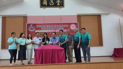 黄顺舸：今天不讲明天不教 . 恐再听不到家乡话