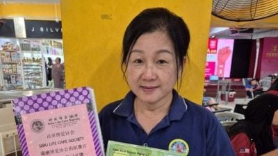 李美丽：博协15年捐血活动 . 促近500人注册器捐