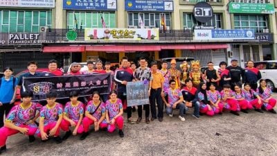 张庆信提醒自媒体自律 . 勿夸大内容失实博眼球