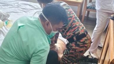 洗澡后气喘发作．退休男抢救无效身亡