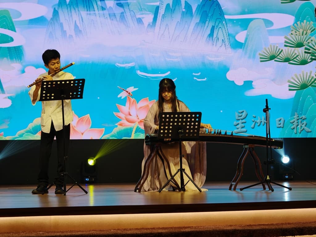 (已签发)柔:柔南李氏公会41周年庆晚宴   筵开80席凝聚宗亲乡情