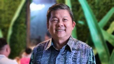 林家全:各家庭情况不同   立法赡养父母未必可行