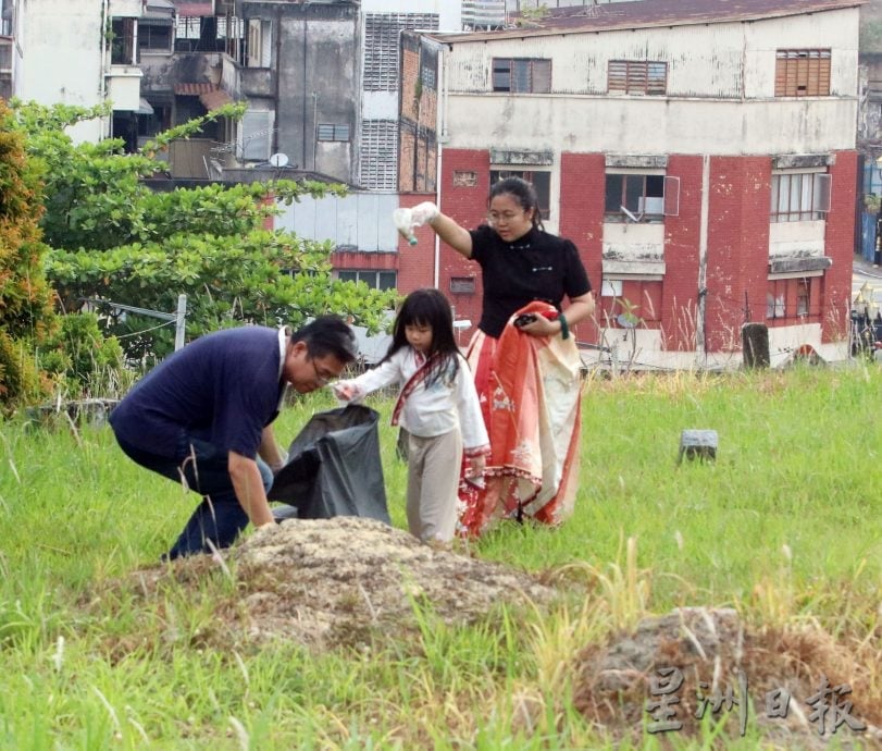 周世扬:报名逾300人出席不足八成 重阳登高行不该流于敷衍式参与