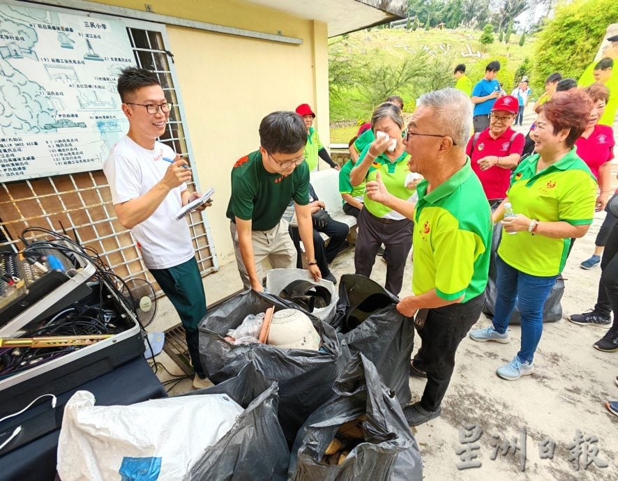 周世扬:报名逾300人出席不足八成 重阳登高行不该流于敷衍式参与