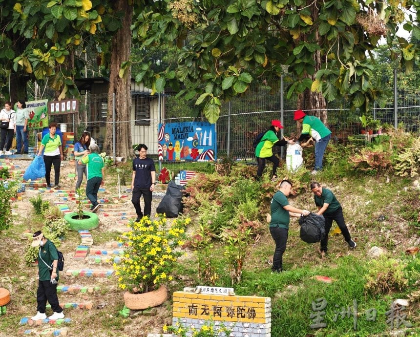 周世扬:报名逾300人出席不足八成 重阳登高行不该流于敷衍式参与