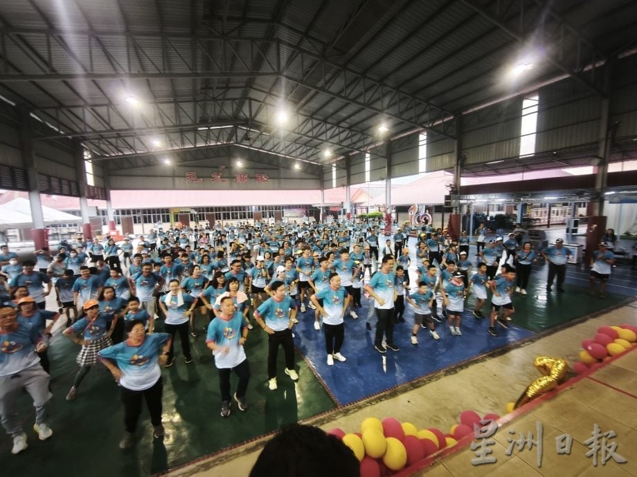 启文小学百年薪火相传　再迎5.3万议员拨款大礼添喜气