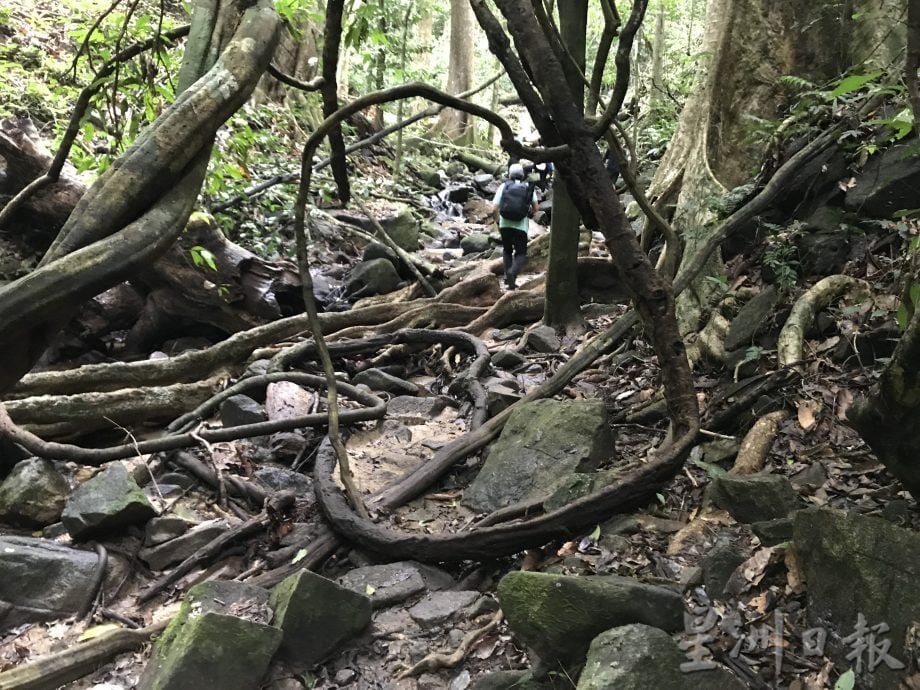 霹多山11月起封山 登山须守安全指南