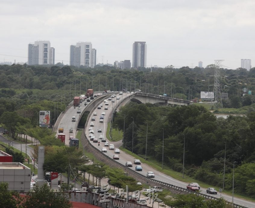 百万镇第三座大桥来了   不塞车的日子还会远吗？