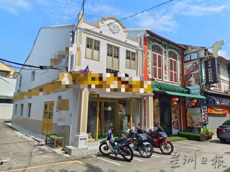 （古城封面主文）世遗老街重建老屋引争议 刘志俍：将继续跟进