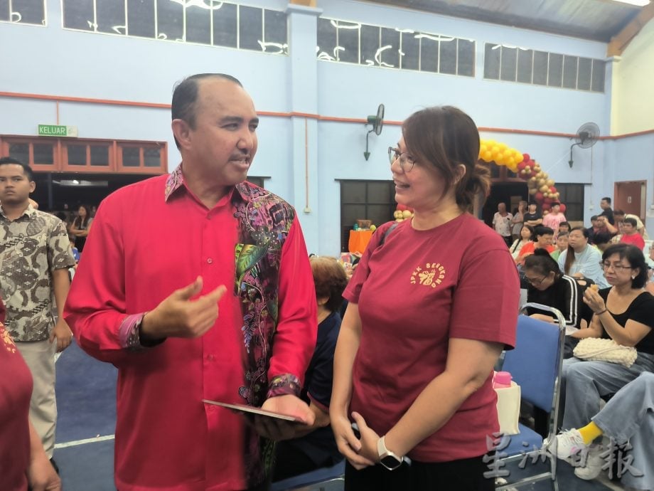 **已签发**柔：显刊：古来新港村长空缺5个月终补上  李恩豪到任