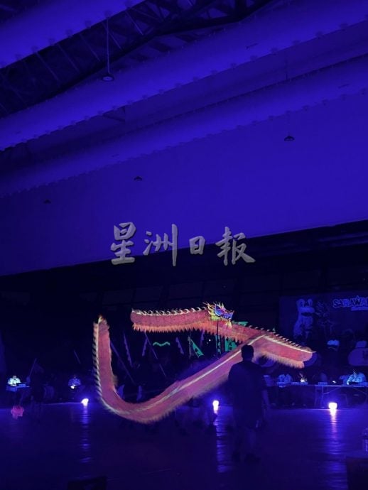 供星洲网：森九洲龙艺文艺协会闪耀砂州国际赛 夜光龙项目勇夺亚军