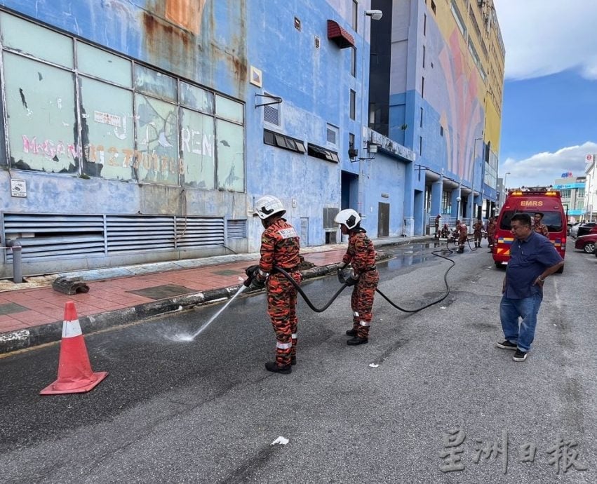 取代稿//（古城版）甲华裔男子坠楼身亡