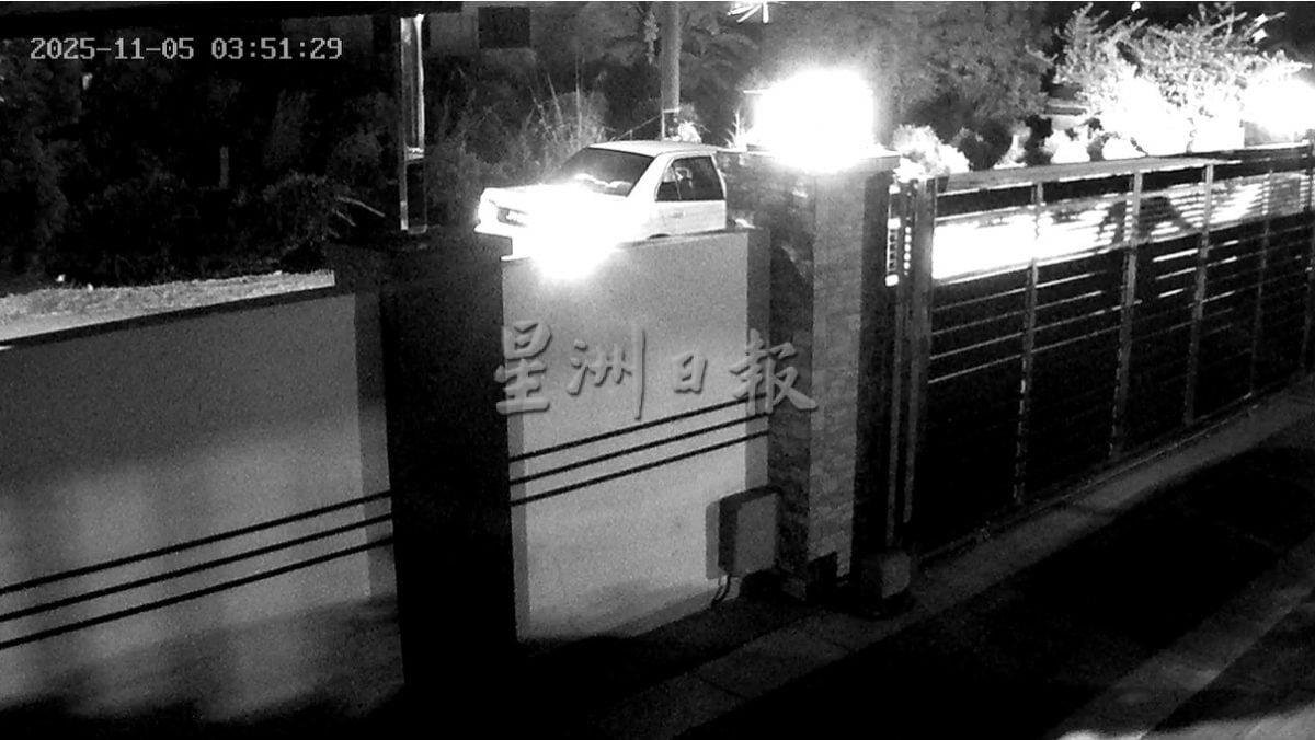 **已签发**柔：阿窿跑腿纵火又一宗！ 豪车烧毁屋主火光中逃生