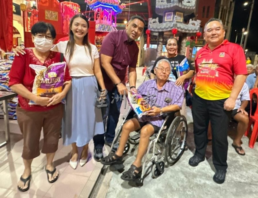 （古城第六版主文）三忠宫派2500包米予有需要群体 林朝雁促勿转售买万字