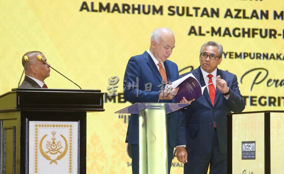 山苏阿兹里：评估各机构廉正水平  政府推廉治管理系统