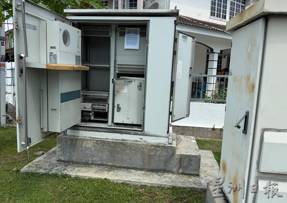 井盖连番被撬偷电缆 周而复始 烦不胜烦