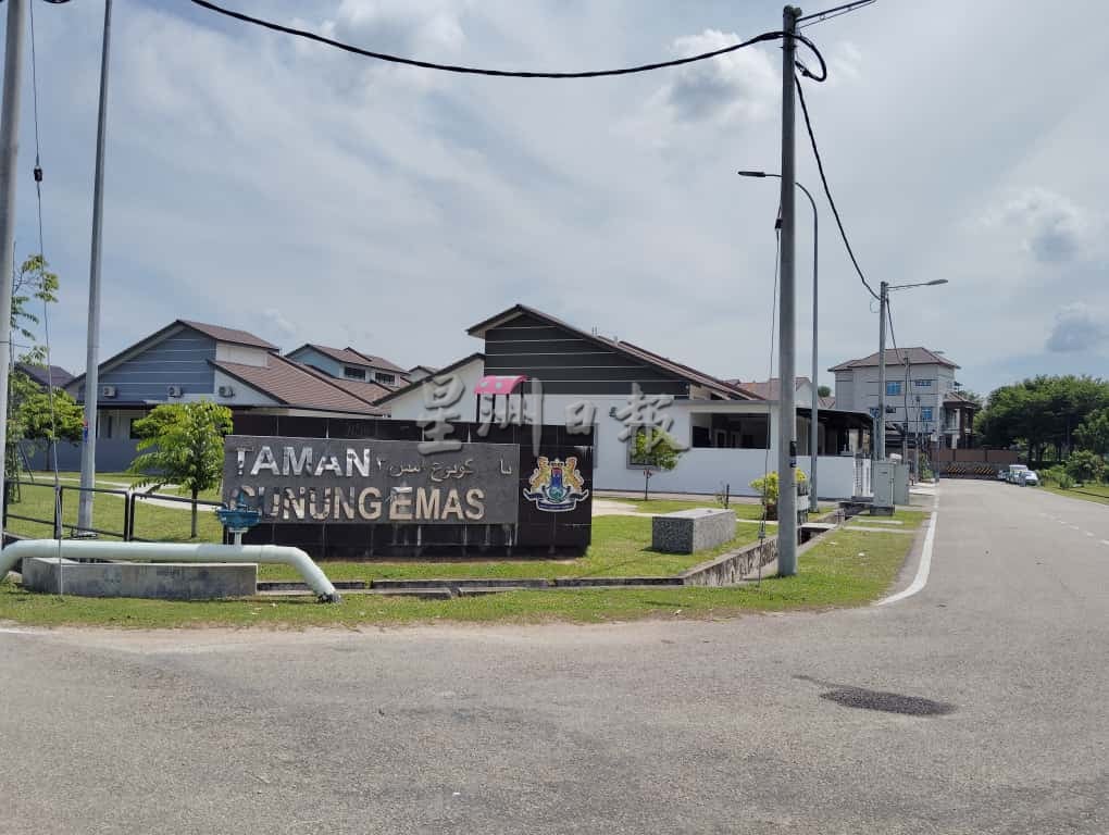 **已签发**柔:第二版头:民生特工队〡入住1年仍无垃圾服务 居民被迫天天自行清理