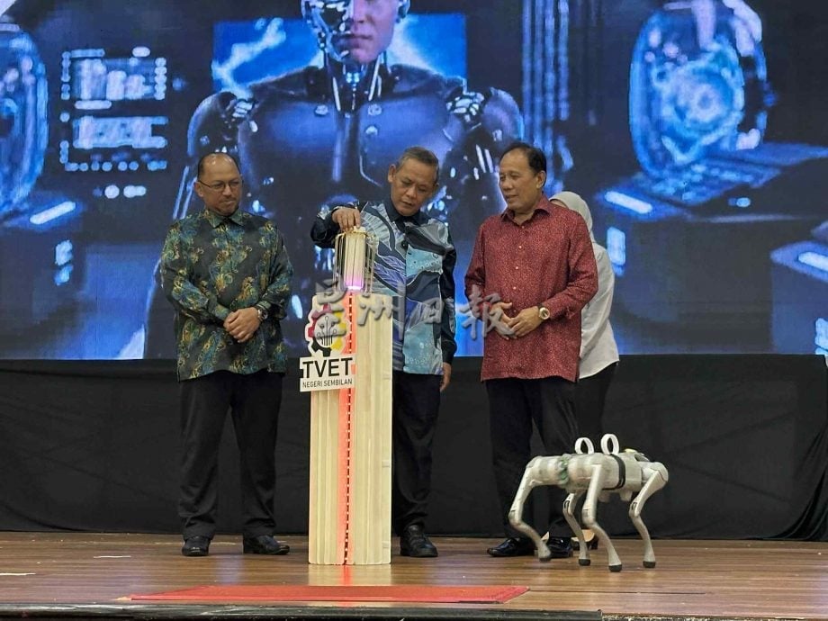 森大臣：TVET非“第二选择”，是青年通往高技能职业之路