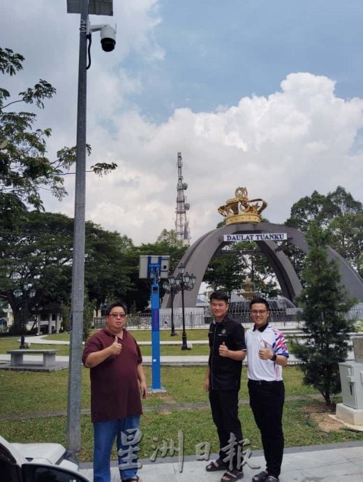 (已签发)柔:封面特稿:东甲县议会落实数计划 朝智能城市目标迈进