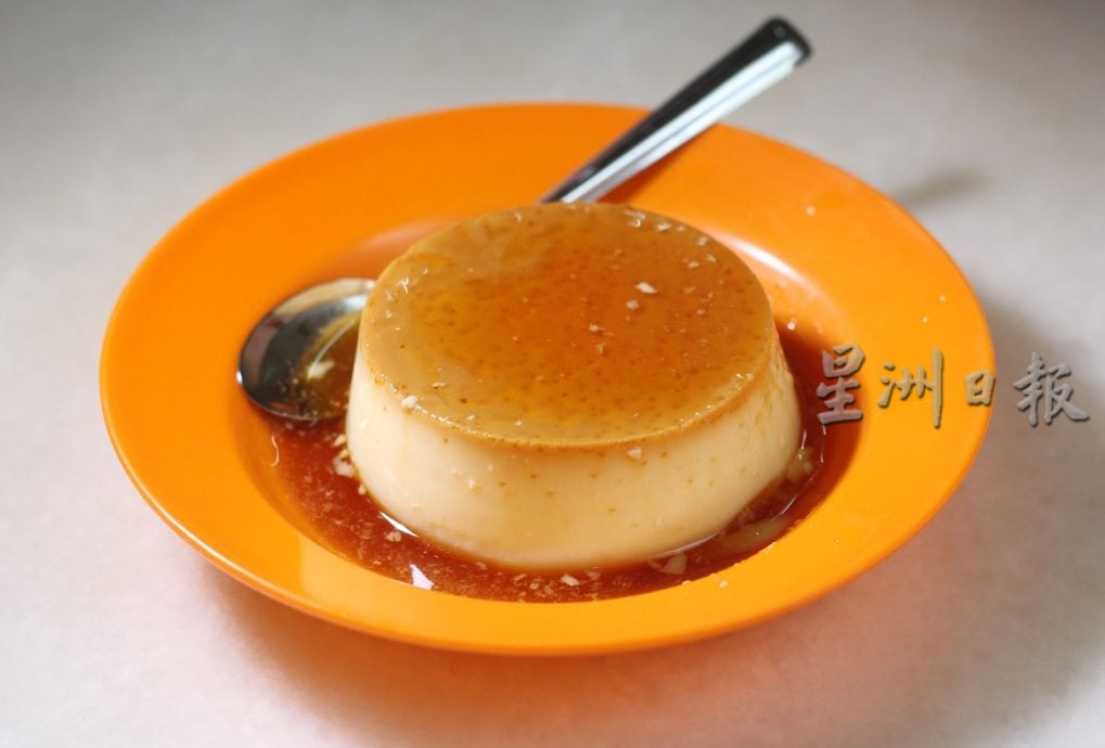 ★11月8日刊登/大霹雳封底主文/【怡保白咖啡】/香浓白咖啡相伴早餐 包容香辣甜咸不抢戏