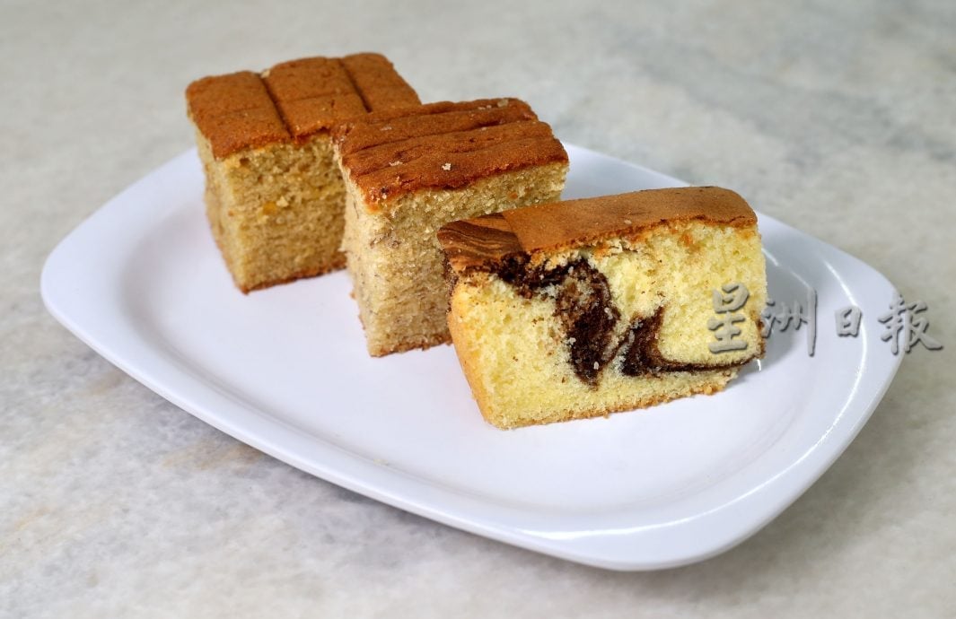 ★11月8日刊登/大霹雳封底主文/【怡保白咖啡】/香浓白咖啡相伴早餐 包容香辣甜咸不抢戏