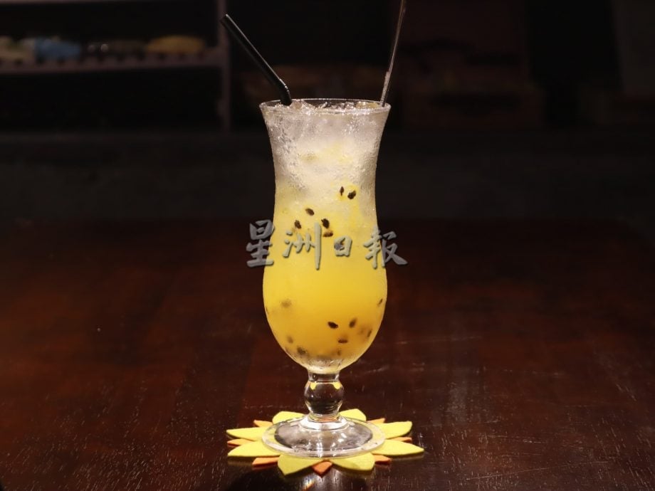 供星洲网/实现梦想从家乡开始 双姝携手打造KOPI CAT